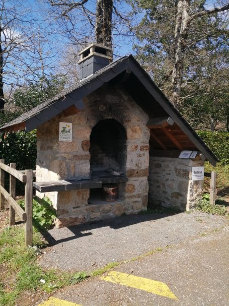 barbecue commun La Clairiere Cambon et Salvergues 